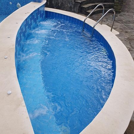 Family Hotel Chiflik Hills מראה חיצוני תמונה