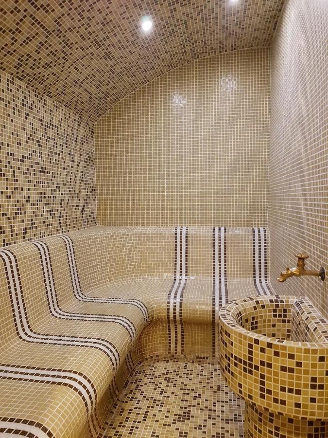 Family Hotel Chiflik Hills מראה חיצוני תמונה